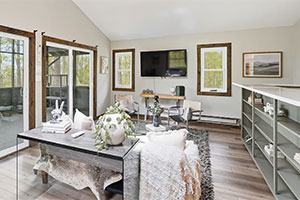 52 Hickory Nut Rd, Linden, VA